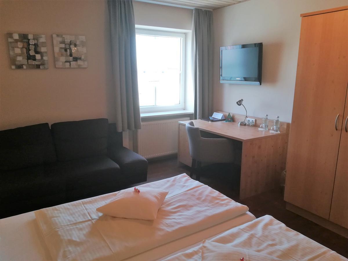Hotel Landgasthof Euringer Oberstimm Bagian luar foto